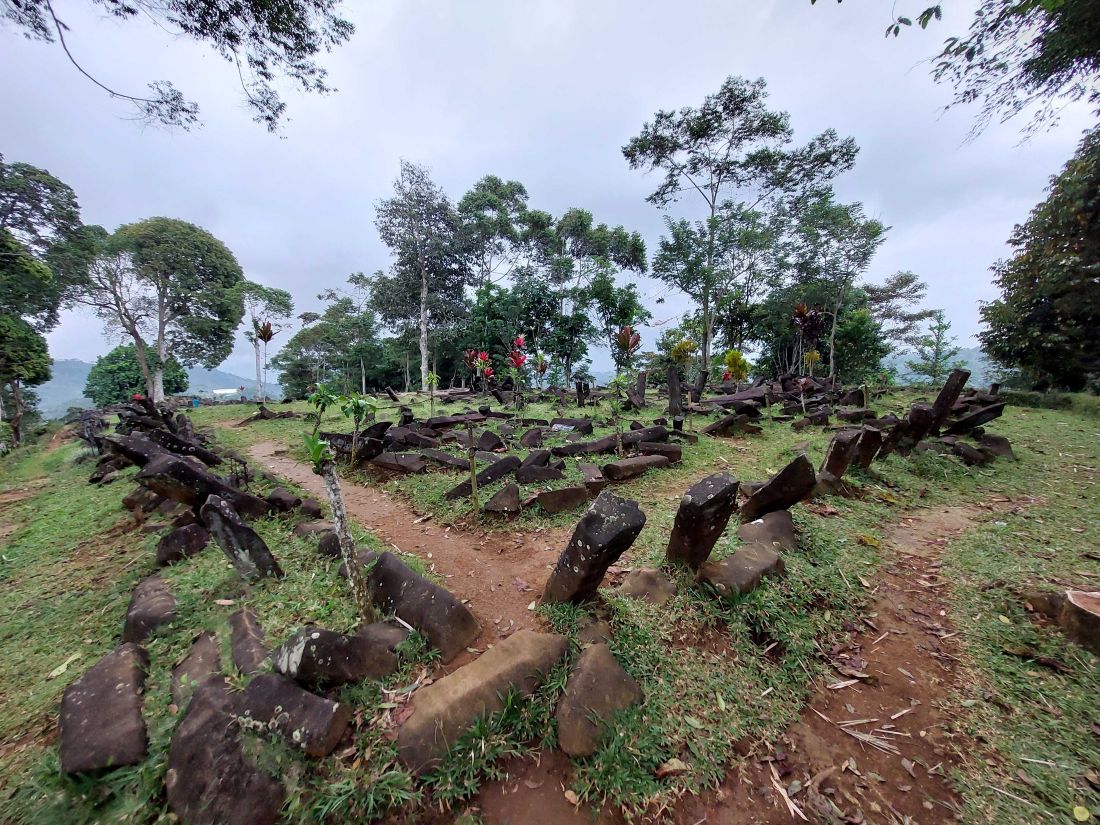 Posvátná hora Gunung Padang, západní Jáva