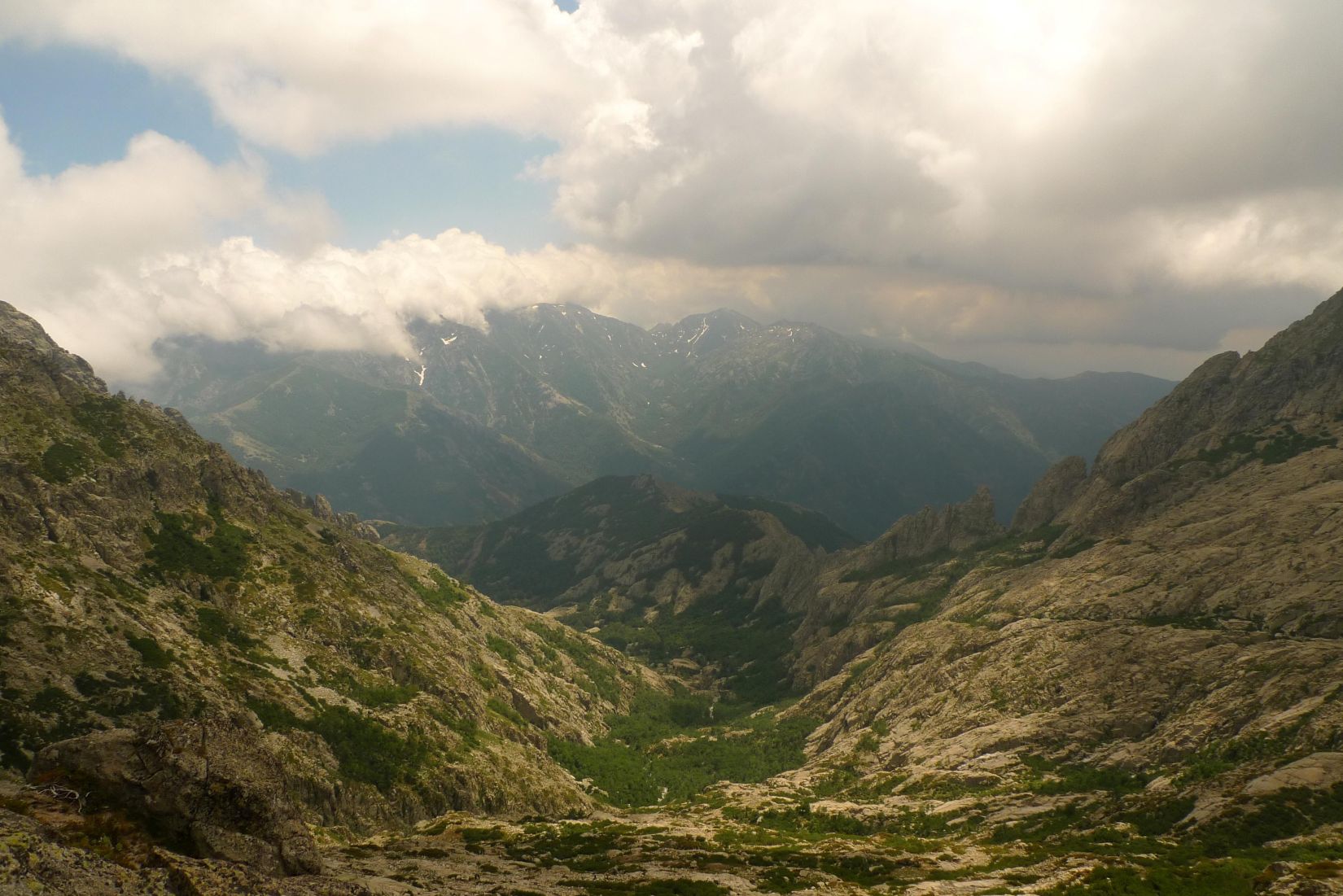 Korsika - Monte d´Oro. Také odtud proudí energie do českých zemí